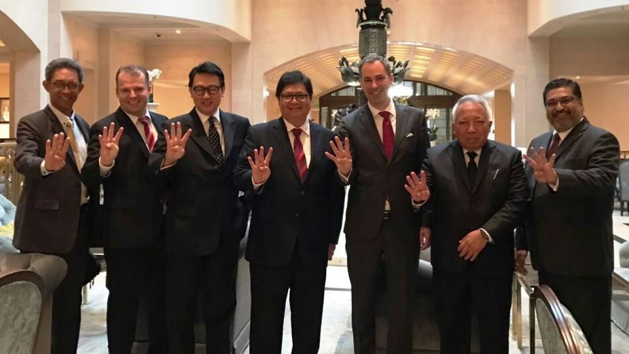 Menteri Perindustrian Ajak Siemens Investasi di Indonesia