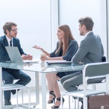 Investor vs Entrepreneur: Mana yang Lebih Cepat Kaya?